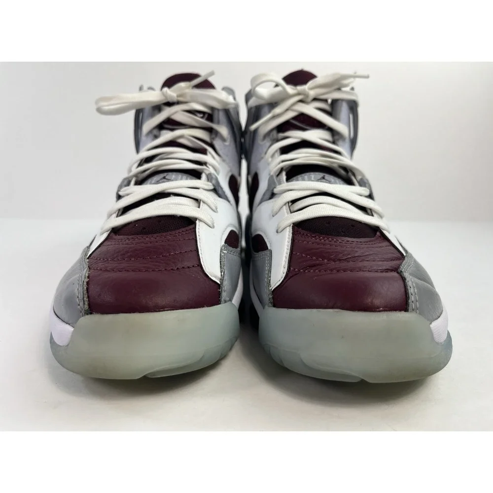 Nike Air Jordan Jumpman Two Trey Men's Size 9 White Cherrywood Red DO1925-103